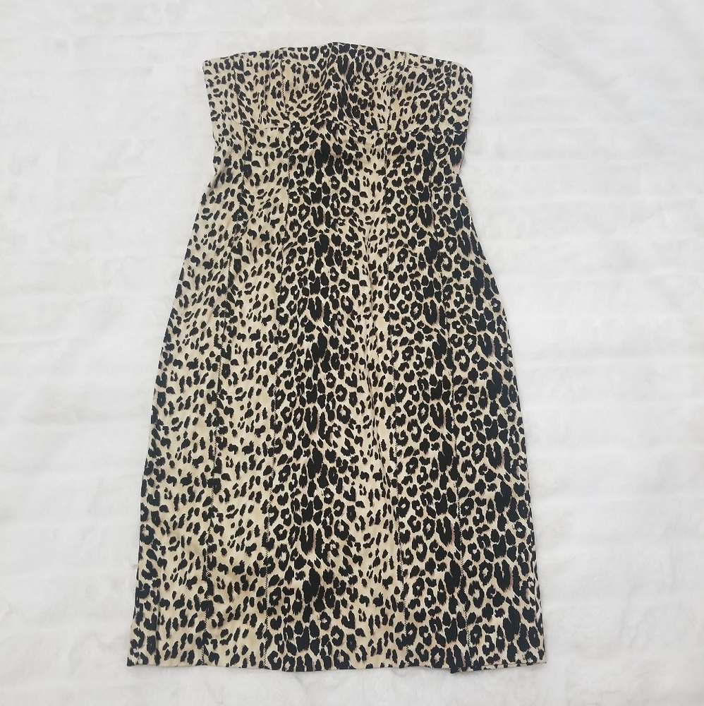 Strapless dress